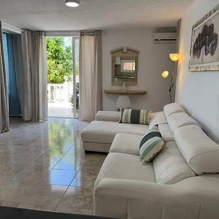 Americas 4- Bedrooms Parking Private Costa Adeje (Tenerife)